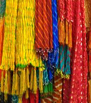 Ganpati Decoration Ideas Colorful Dupattas And Chunris Ganpati Decoration Ideas Colorful Dupattas And Chunris